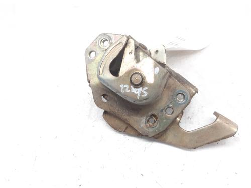 Høyre foran lås SEAT TERRA (24) 0.9 Cat (40 hp) 7032227