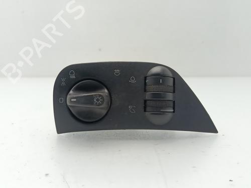 Used Headlight switch SEAT CORDOBA (6K1, 6K2) 1.9 TDI (90 hp) 30275987