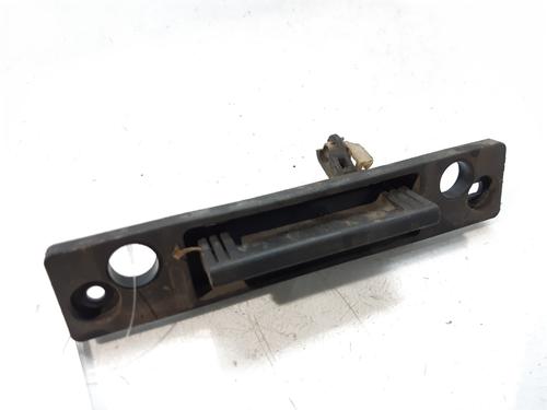 Used Tailgate handle KIA CARENS II MPV (FJ) 2.0 CRDi (113 hp) 8793961