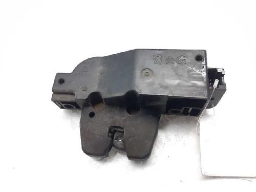Used Tailgate lock PEUGEOT 307 Break (3E) 1.6 HDi 110 (109 hp) 6539017