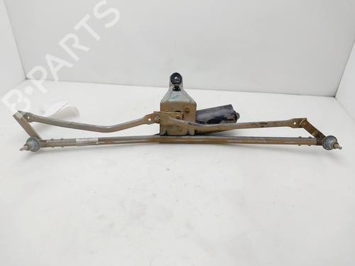 Used Front wiper motor RENAULT RAPID Box Body/MPV (F40_, G40_) 1.9 D (F40R) (54 hp) 30194721