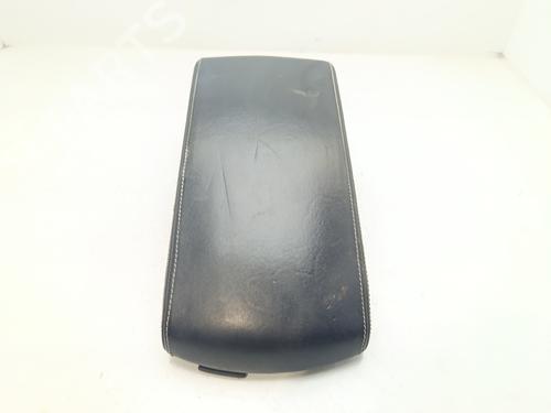 Used Armrest / Center console Armrest / Center console CITROËN C5 III (RD_) [2008-2017] 36031068 36031068