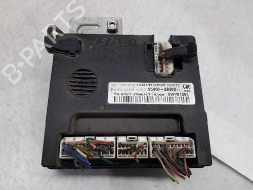 Used Electronic module HYUNDAI SANTA FÉ II (CM) 2.2 CRDi 4x4 (155 hp) 2994128