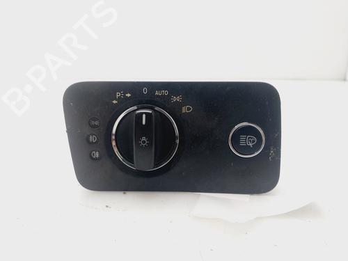 Used Headlight switch MERCEDES-BENZ CLS (C219) CLS 500 (219.375) (306 hp) 29010056
