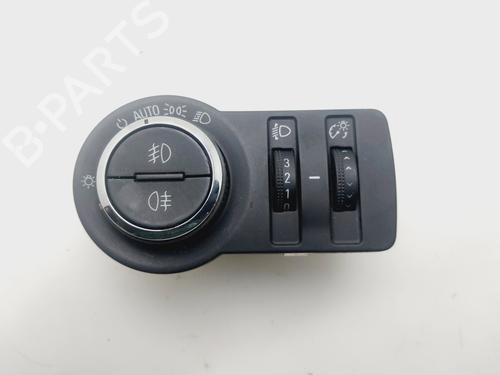 Commande de phare CHEVROLET CRUZE (J300) [2009-2026]  31968358
