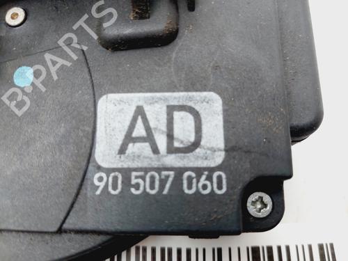 Front right lock OPEL VECTRA B (J96) 2.0 i 16V (F19) | BP29464087C97 