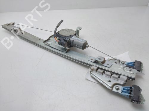 Rudehejsemekanisme Højre foran Rudehejsemekanisme Højre foran SUZUKI GRAND VITARA II (JT, TE, TD) 1.9 DDiS (JB419WD, JB419XD) (129 hp) 34126456 34126456