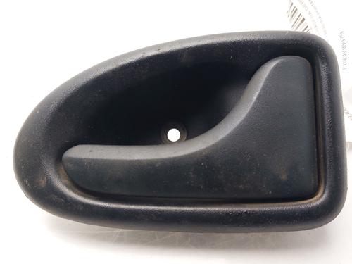 Used Rear right interior door handle RENAULT MEGANE I (BA0/1_) 1.9 D Eco (BA0A, BA0U, BA0R) (64 hp) 32381177