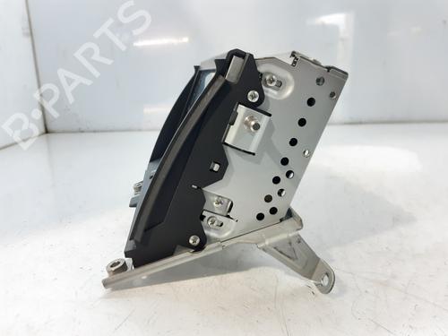 Used Display monitor LAND ROVER DISCOVERY III (L319) 2.7 TD 4x4 (190 hp) 9151744