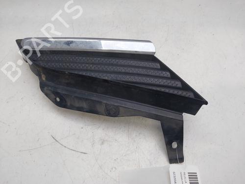 Grill NISSAN PRIMERA (P12) 1.6 (109 hp) 18033282
