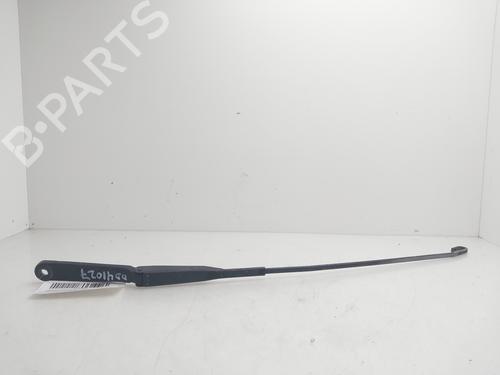 Used Front windshield wiper arm Front windshield wiper arm NISSAN PRIMASTAR Van (X83) 1.9 dCi 100 (100 hp) 33411687 33411687