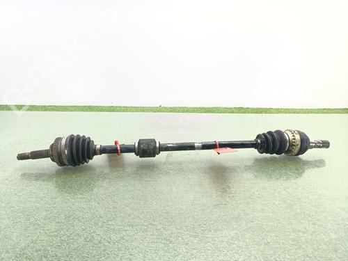 Used Right front driveshaft Right front driveshaft CHEVROLET AVEO / KALOS Hatchback (T200) 1.4 (83 hp) 33327350 33327350