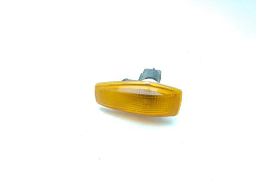 Used Right side indicator HYUNDAI ELANTRA III (XD) 2.0 CRDi (113 hp) 26448584