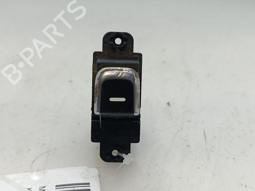 Used Right front window switch Right front window switch KIA CARENS IV [2013-2026] 33238916 33238916