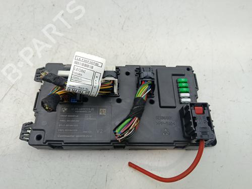 Used Fuse box Fuse box BMW 3 (F30, F80) 320 d (190 hp) 31876902 31876902