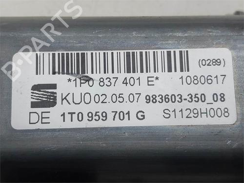 Left front window motor SEAT LEON (1P1) | BP38441599E21 - Image 4