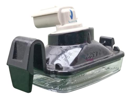Used Licence plate light TOYOTA HILUX VIII Pickup (_N1_) [2015-2025]  24905640