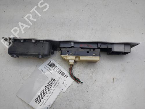Right front window switch ISUZU RODEO Closed Off-Road Vehicle  | BP17621104I26 