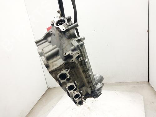 Used Cylinder head Cylinder head 37723739 37723739