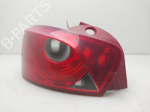 left-taillight-seat-ibiza-iv-6j5-6p1-2008-2009-2010-2011-2012-2013-2014-2015-2016-2017-39691611 main image