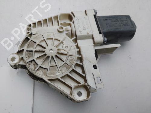 Used Right front window motor Right front window motor AUDI A1 (8X1, 8XK) 1.6 TDI (90 hp) 34126838 34126838