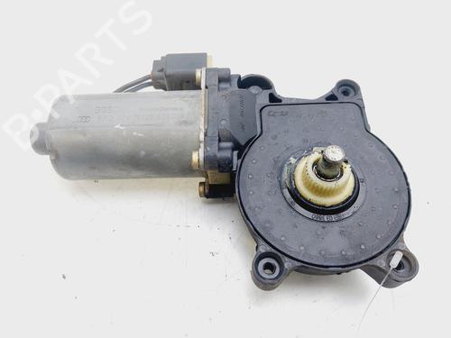 Used Left front window motor BMW 3 (E46) 320 d (150 hp) 27885847