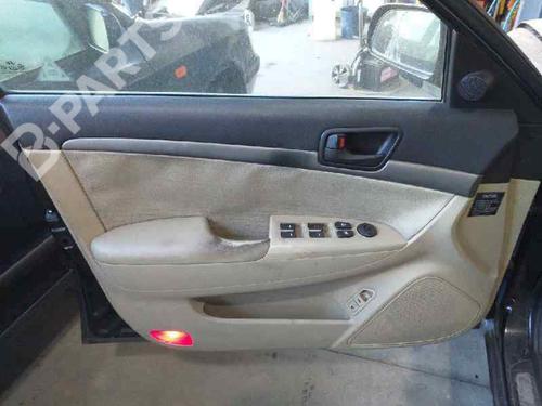 Right front window switch HYUNDAI SONATA V (NF) 2.0 CRDi | BP5877092C105  - Image 5