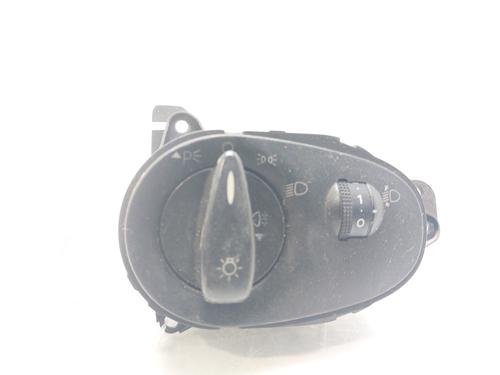 Used Headlight switch FORD FOCUS I Saloon (DFW) 1.8 Turbo DI / TDDi (75 hp) 15278164