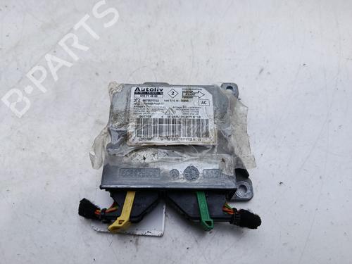 Centralina airbags PEUGEOT 308 I (4A_, 4C_) 1.6 HDi (109 hp) 31351331