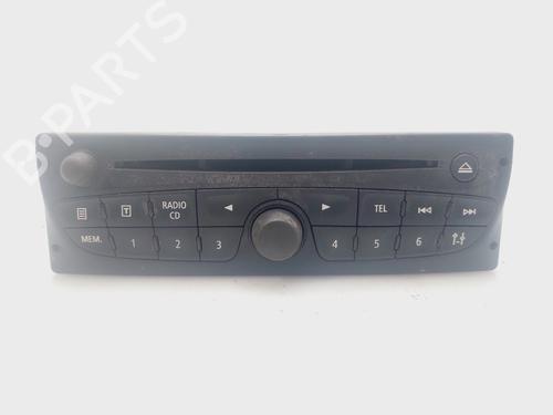 Used Radio RENAULT KANGOO Express (FW0/1_) [2008-2025]  29850566