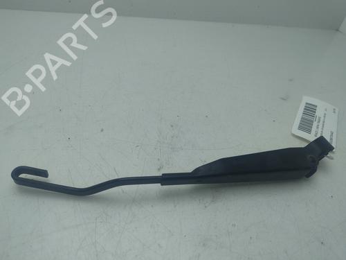 Used Rear windshield wiper arm CHRYSLER VOYAGER IV (RG, RS) 2.5 CRD (141 hp) 27379135
