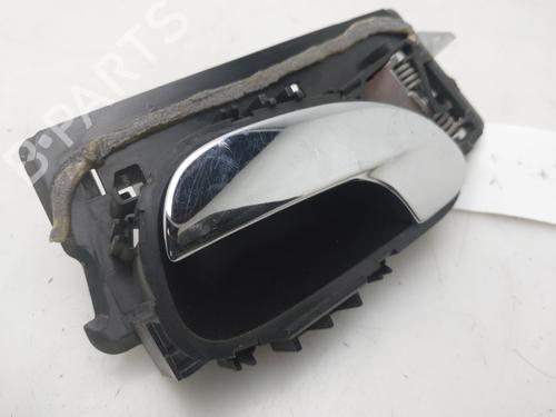 Front left interior door handle PEUGEOT 307 (3A/C) 2.0 HDi 90 | BP36418918I13 - Image 2
