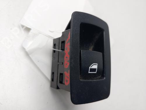 Right rear window switch BMW 1 (F20) 118 d | BP33616728I28 - Image 2