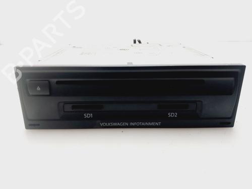 Used Radio VW PASSAT B8 (3G2, CB2) [2014-2025]  31117756