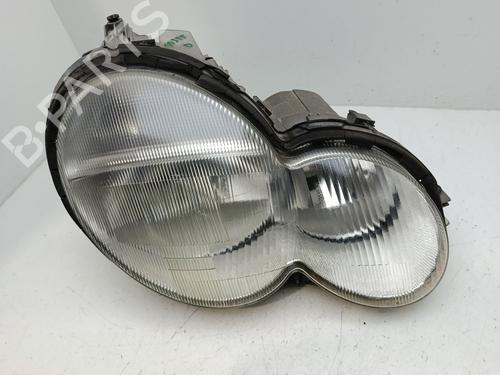 Right headlight MERCEDES-BENZ C-CLASS Coupe (CL203) C 180 Kompressor (203.746) | BP31939620C29 