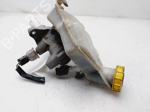 Used Brake master cylinder MAZDA 2 (DY) 1.4 CD (68 hp) 21023374