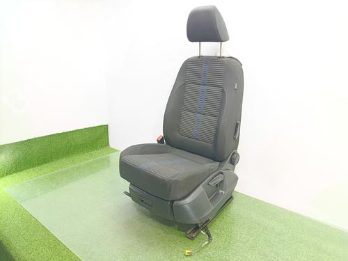 Left front seat VW TIGUAN (5N_) | BP38017591C15 - Image 2