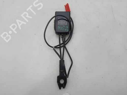 Used Seat buckle Seat buckle MERCEDES-BENZ A-CLASS (W169) A 180 (169.032, 169.332) (116 hp) 40182181 40182181