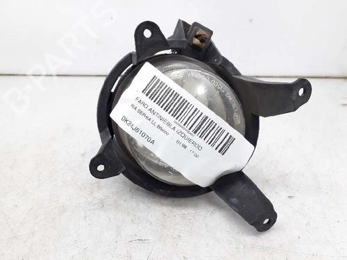 Used Left front fog light KIA SEPHIA Saloon (FA) 1.6 i (80 hp) 2888917