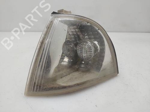 Blinklys fortil venstre Blinklys fortil venstre SKODA OCTAVIA I (1U2) [1996-2010] 39751969 39751969