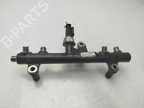 Used Injection rail Injection rail PEUGEOT 3008 I MPV (0U_) [2009-2017] 32411126 32411126