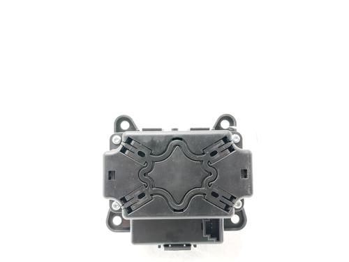 Switch MERCEDES-BENZ M-CLASS (W166) | BP31813130I30