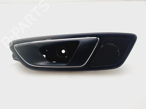 Maneta interior trasera izquierda SEAT LEON (5F1) [2012-2021]  32348372