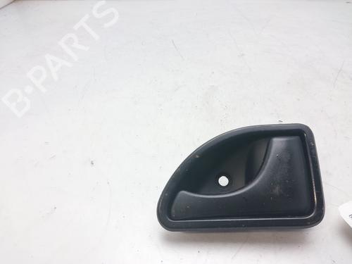 Høyre foran invendig håndtak RENAULT KANGOO Express (FC0/1_) 1.5 dCi (FC1E) (68 hp) 12413142