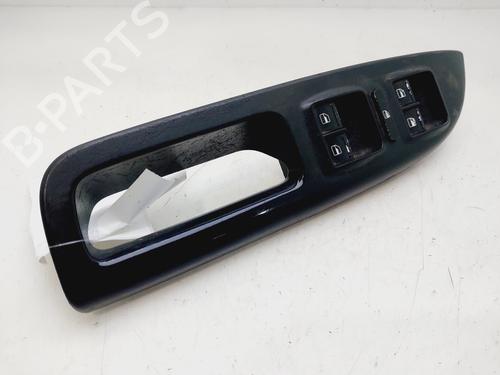 Used Left front window switch SKODA OCTAVIA II (1Z3) 1.9 TDI (105 hp) 30335551