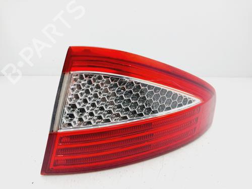 Used Right taillight FORD MONDEO IV (BA7) [2007-2015]  29418565