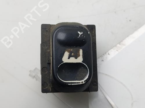 Used Left front window switch Left front window switch CITROËN BERLINGO / BERLINGO FIRST MPV (MF_, GJK_, GFK_) 1.9 D (MFWJZ) (70 hp) 33974823 33974823