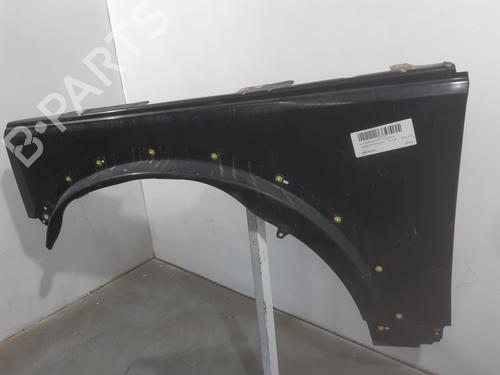 Left front fenders LAND ROVER DISCOVERY III (L319) 2.7 TD 4x4 | BP8619522C41