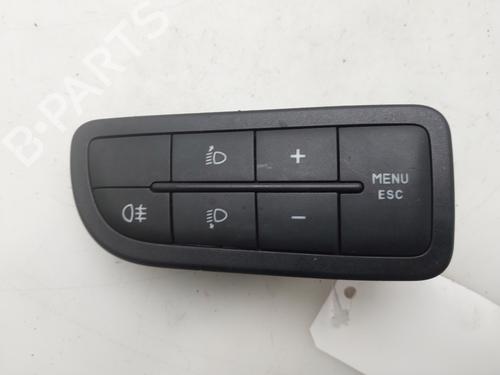 Used Headlight switch Headlight switch 37638499 37638499
