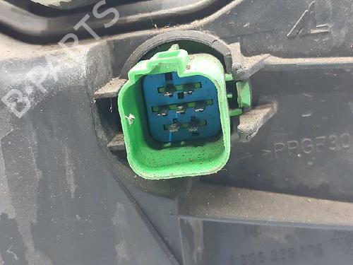 Left headlight FORD MONDEO III (B5Y) 2.0 16V TDDi / TDCi | BP5592810C28 